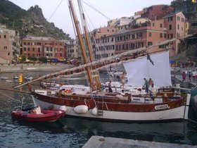 210820121077 Leudi a Vernazza.jpg